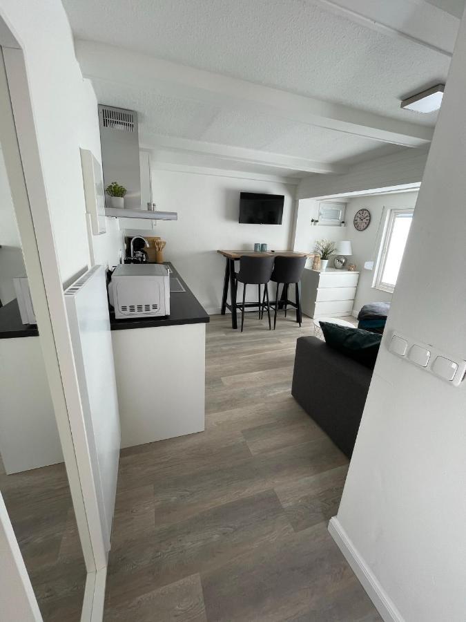 Juna Laboe Exterior photo